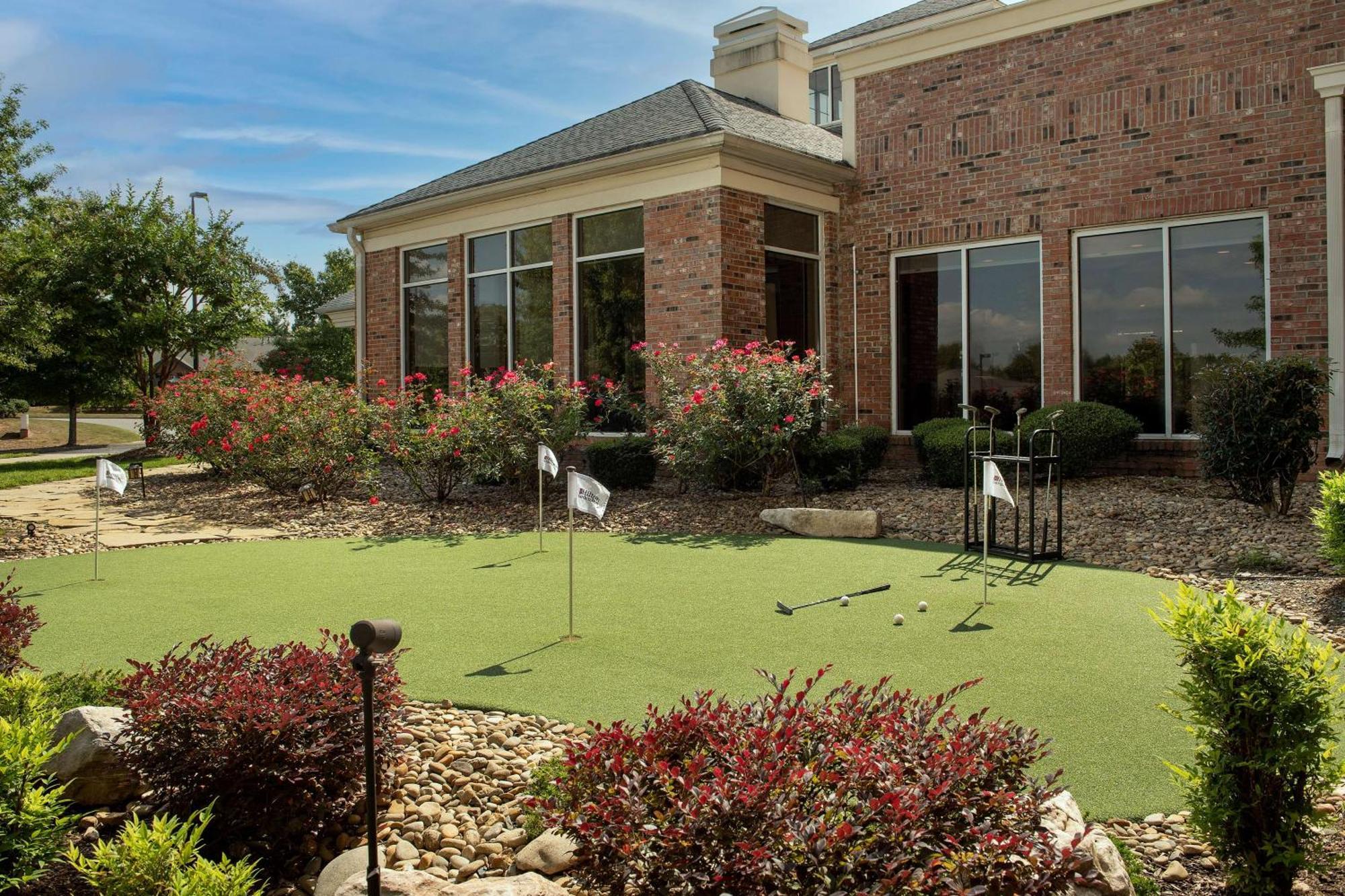 Hilton Garden Inn Charlotte/Mooresville Buitenkant foto