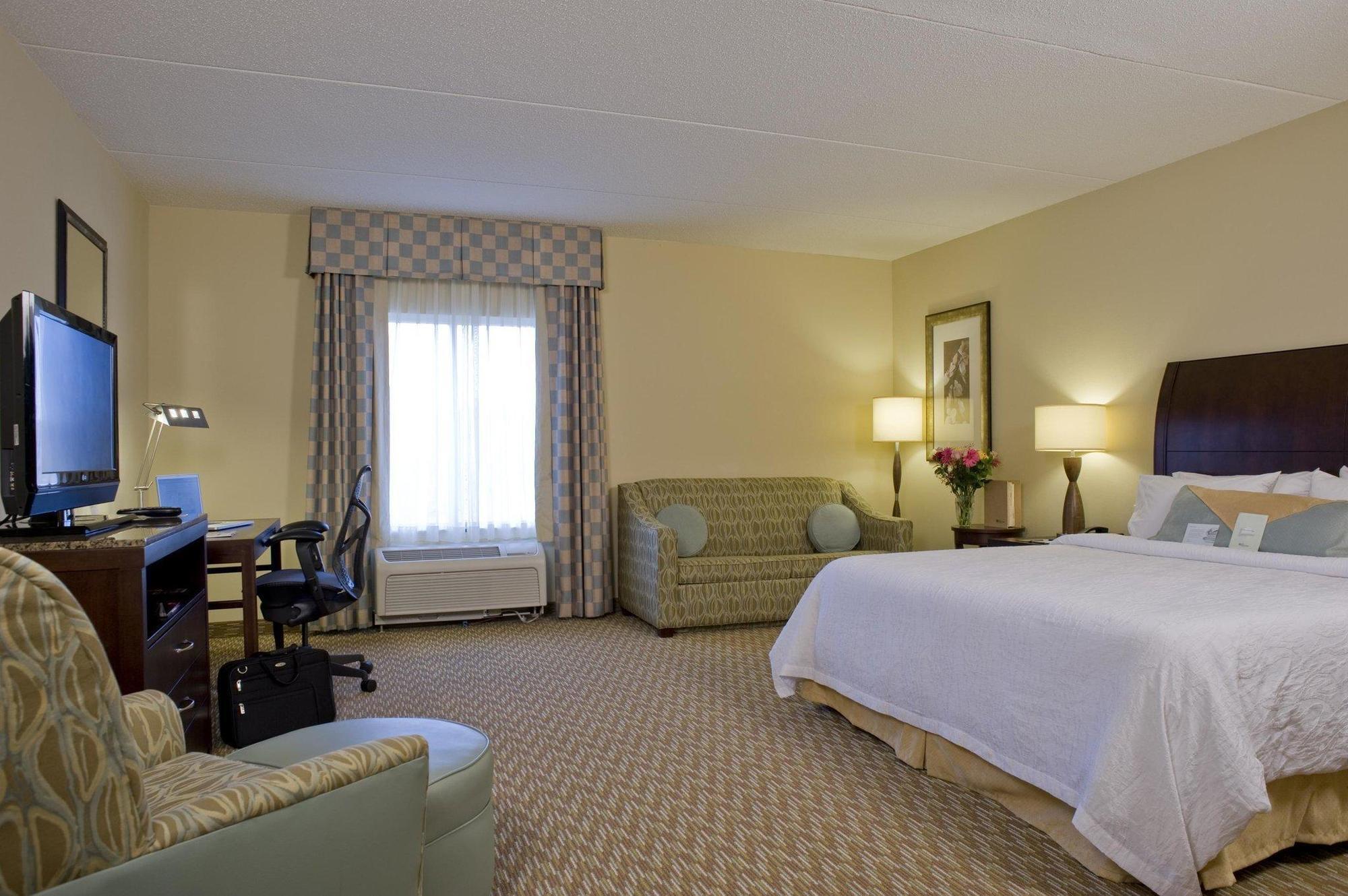Hilton Garden Inn Charlotte/Mooresville Buitenkant foto
